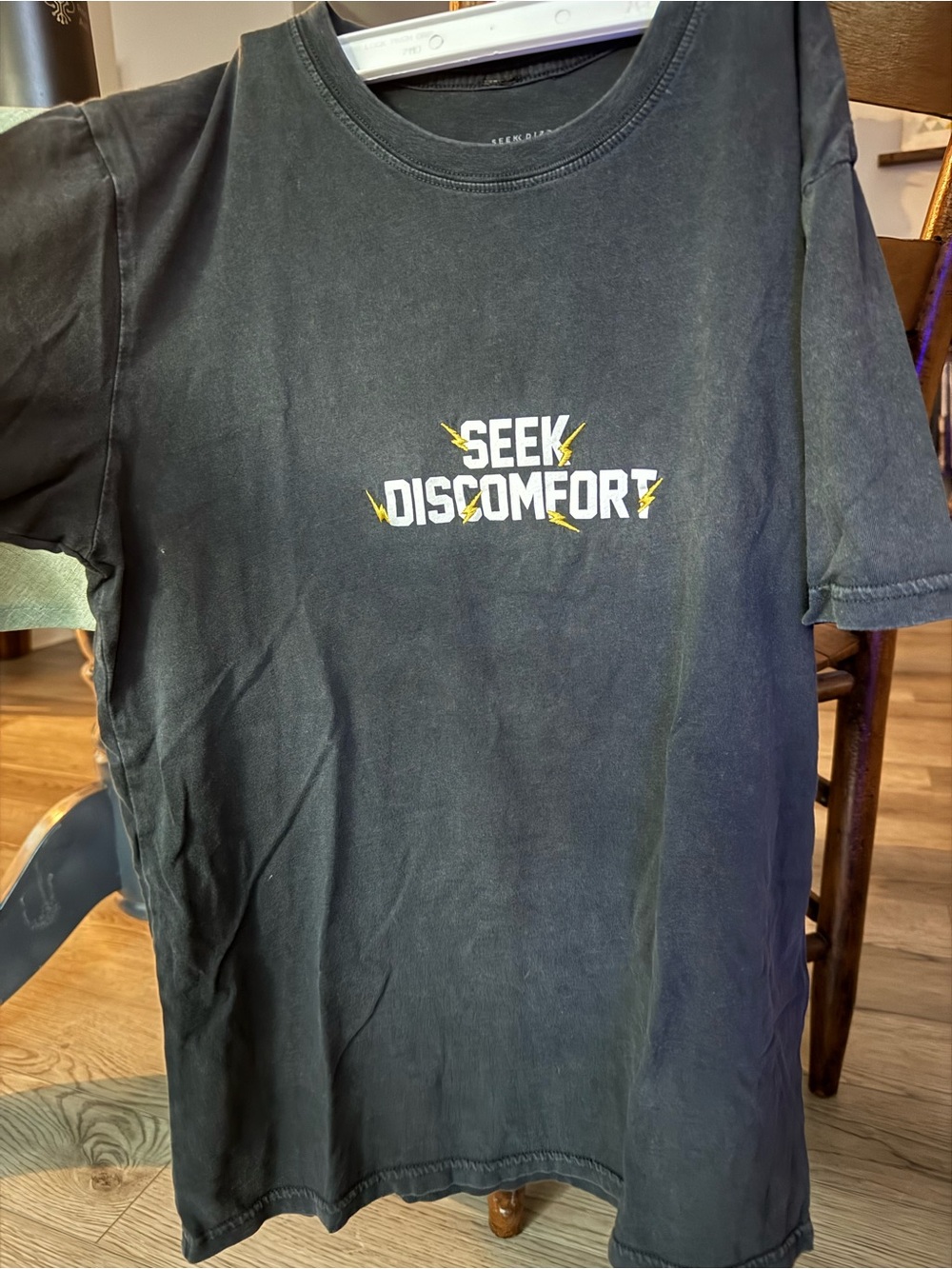 Seek Discomfort T-shirt Size small